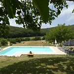 Scappo In Umbria,casale Vallenera Vila *