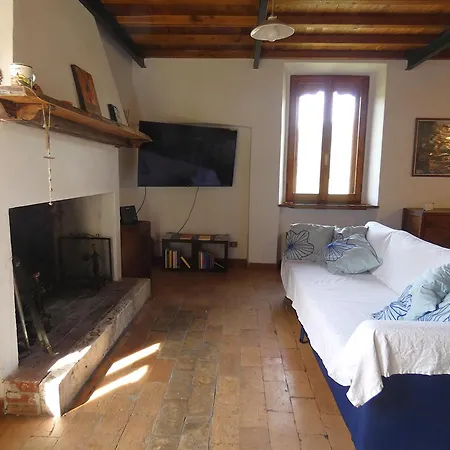 Villa Scappo In Umbria,casale Vallenera