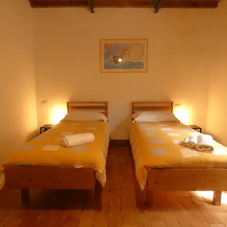 Scappo In Umbria,casale Vallenera