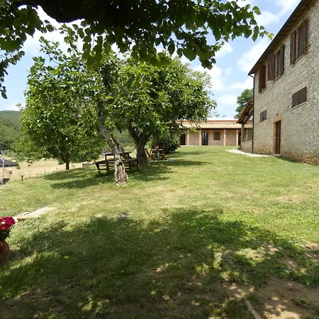 Scappo In Umbria,casale Vallenera