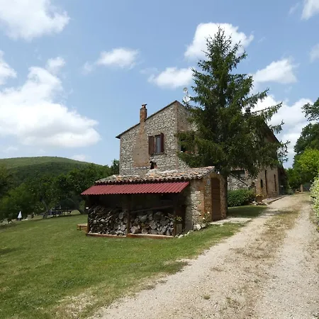 Villa Scappo In Umbria,casale Vallenera