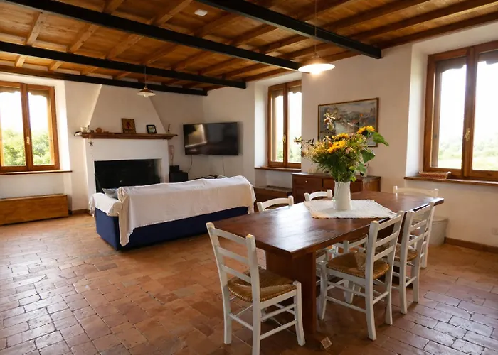 Scappo In Umbria,casale Vallenera Villa